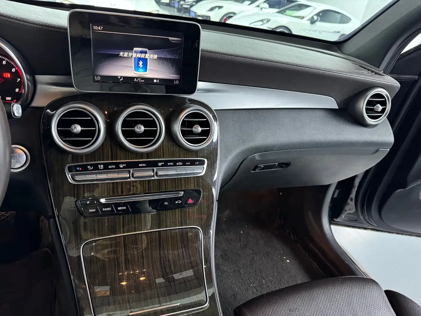 Mercedes-Benz GLC 2018 GLC 260 4MATIC Dynamic фото 7