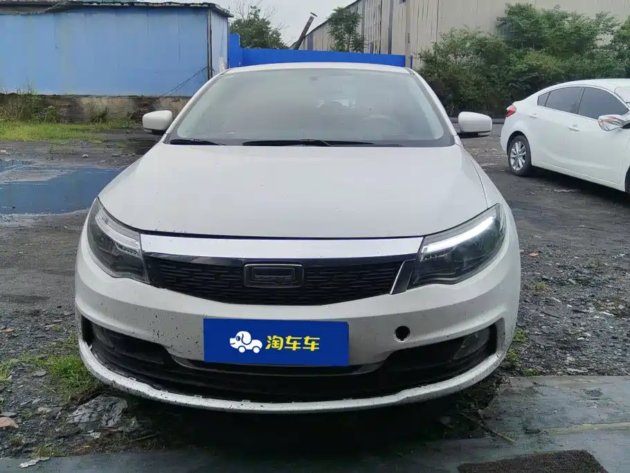 Qoros 3 2019 2018 Sedan 1.6L Auto Leading