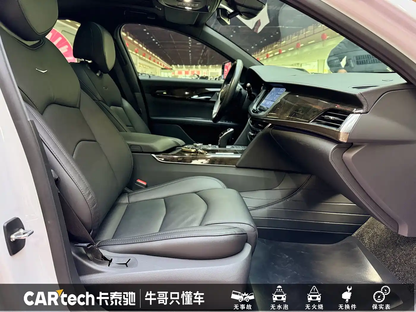 CADILLAC CT6