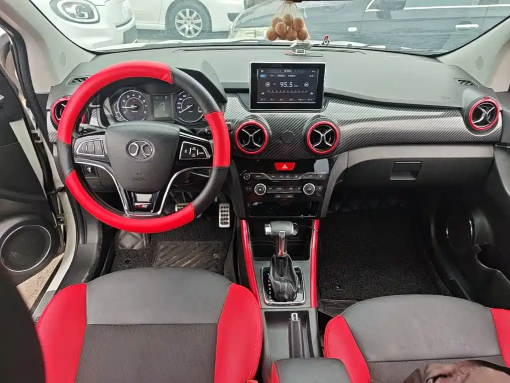 BAIC Senova X25 2016 2015 1.5L Automatic Elite