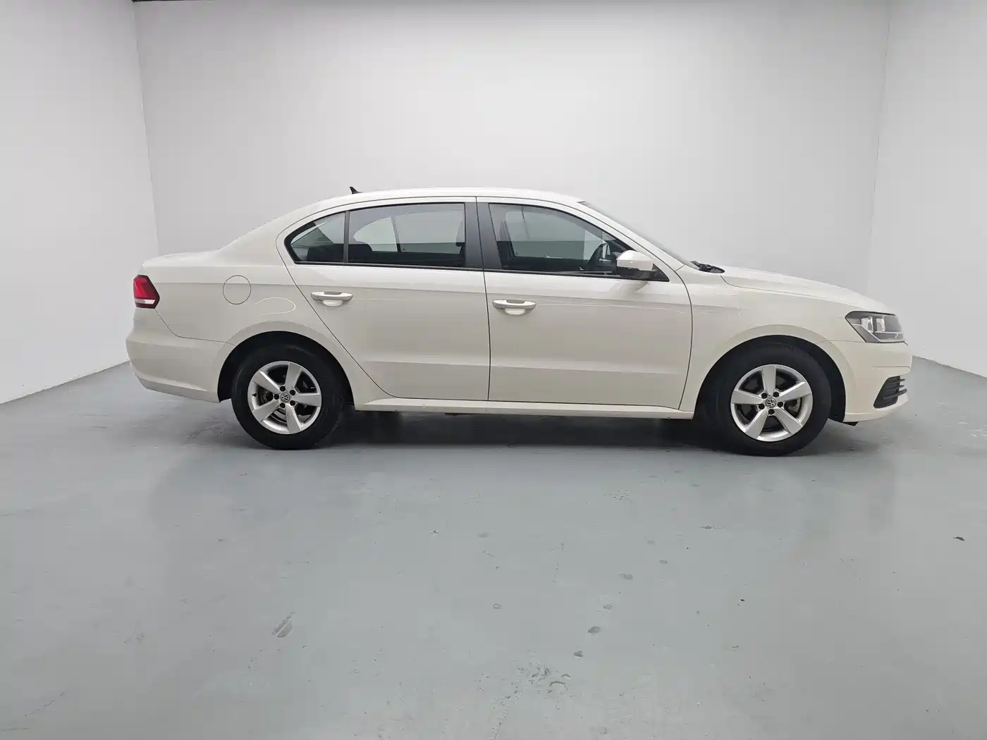 Volkswagen Lavida 2019 1.5L Automatic Trend Edition China VI фото 4