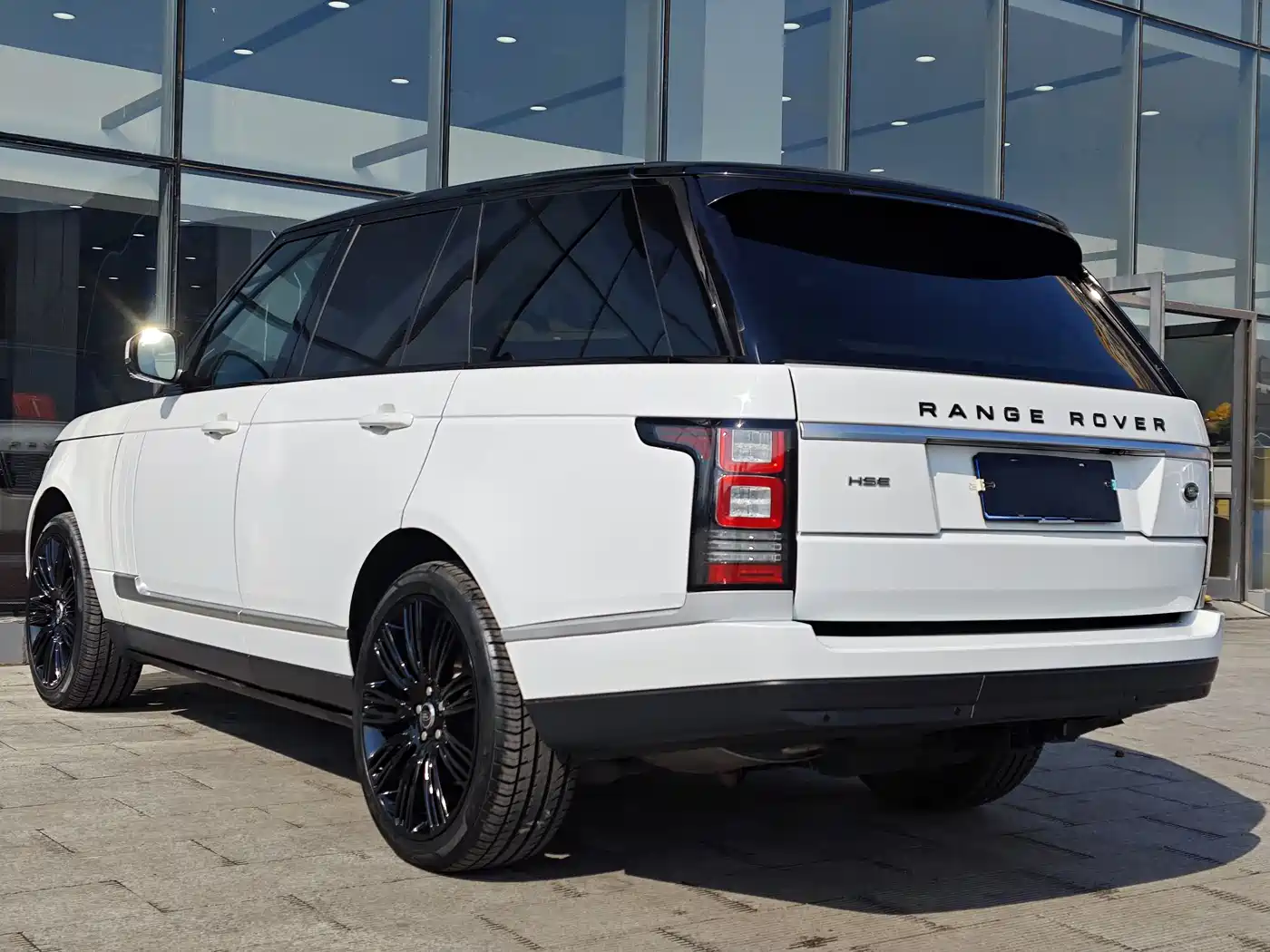 Land Rover Range Rover 2014 3.0 SC V6 Vogue SE фото 6