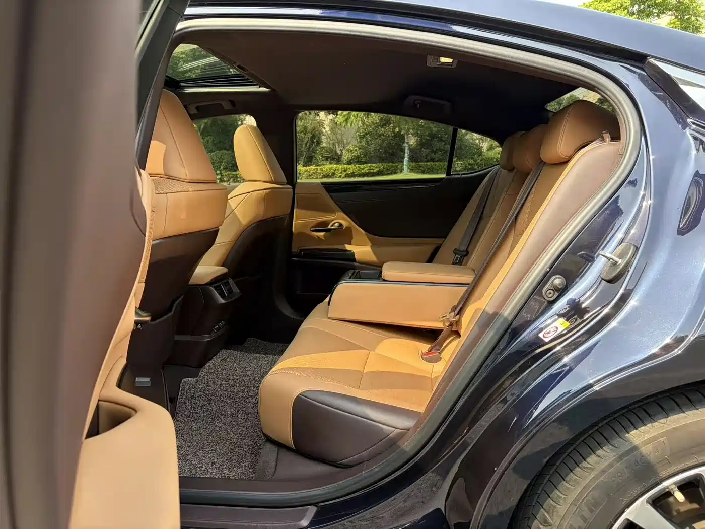Lexus ES 2018 200 Excellence Edition China V фото 11