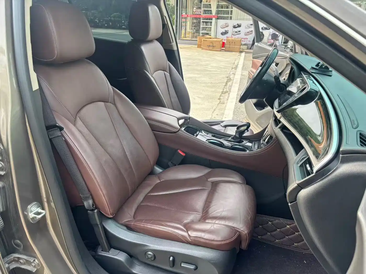 Buick Envision Plus 2014 28T 4WD All-round Flagship фото 17