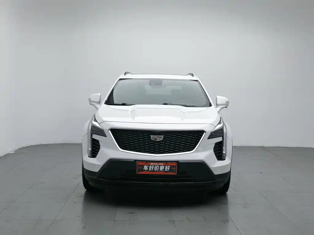 Cadillac XT4 2019 2018 28T 4WD Leading Sport Edition