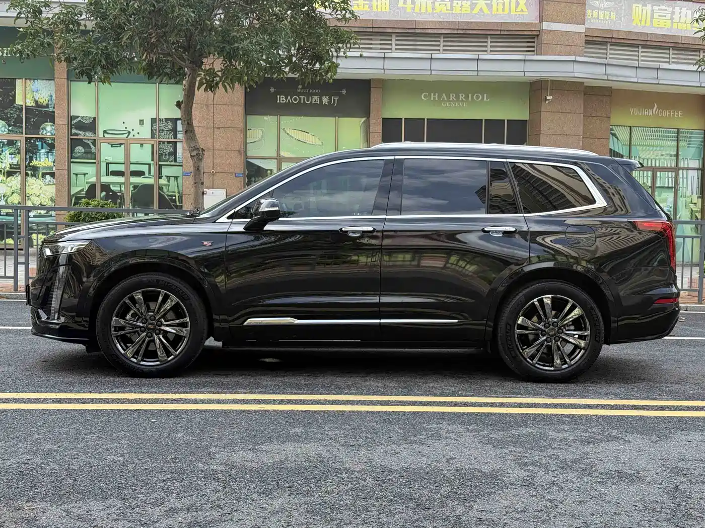 Cadillac XT6 2020 28T 6-Seater Luxury Model фото 4