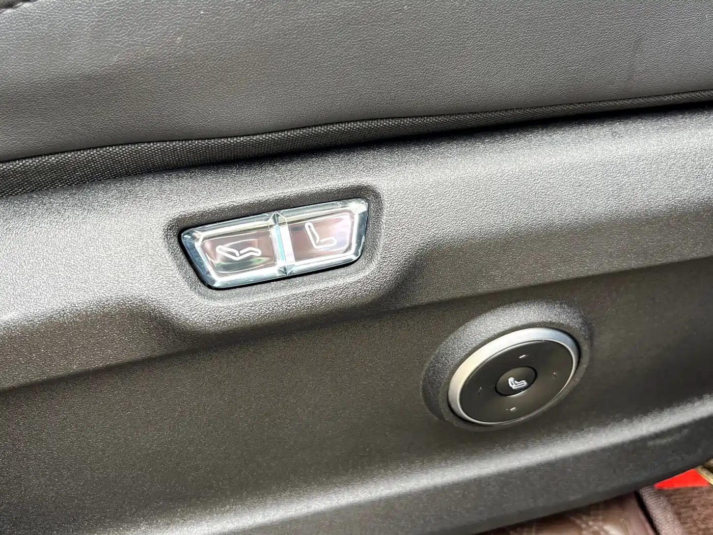 Chery Fengyun Fengyun T9 2024 2024 Model 120 Long Range Flagship 7-seater (NMC)