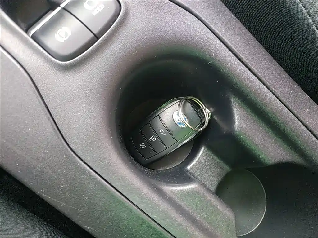 Toyota Levin 2023 Smart Hybrid 1.8L Leading Edition фото 13