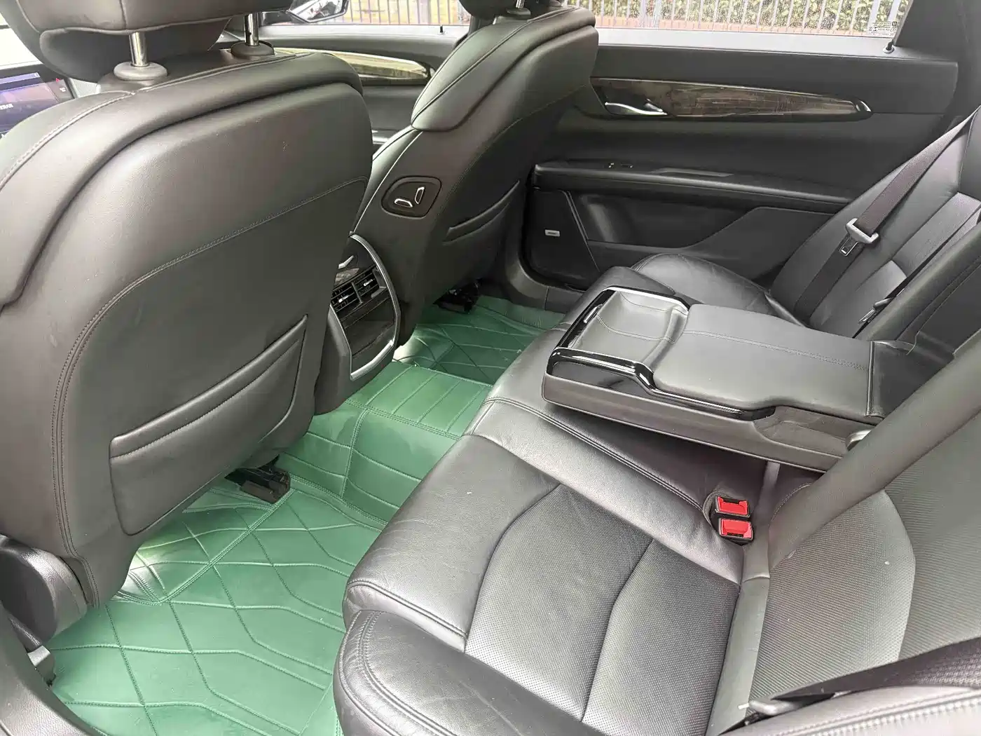 Cadillac CT6 2019 28T Luxury Model фото 13