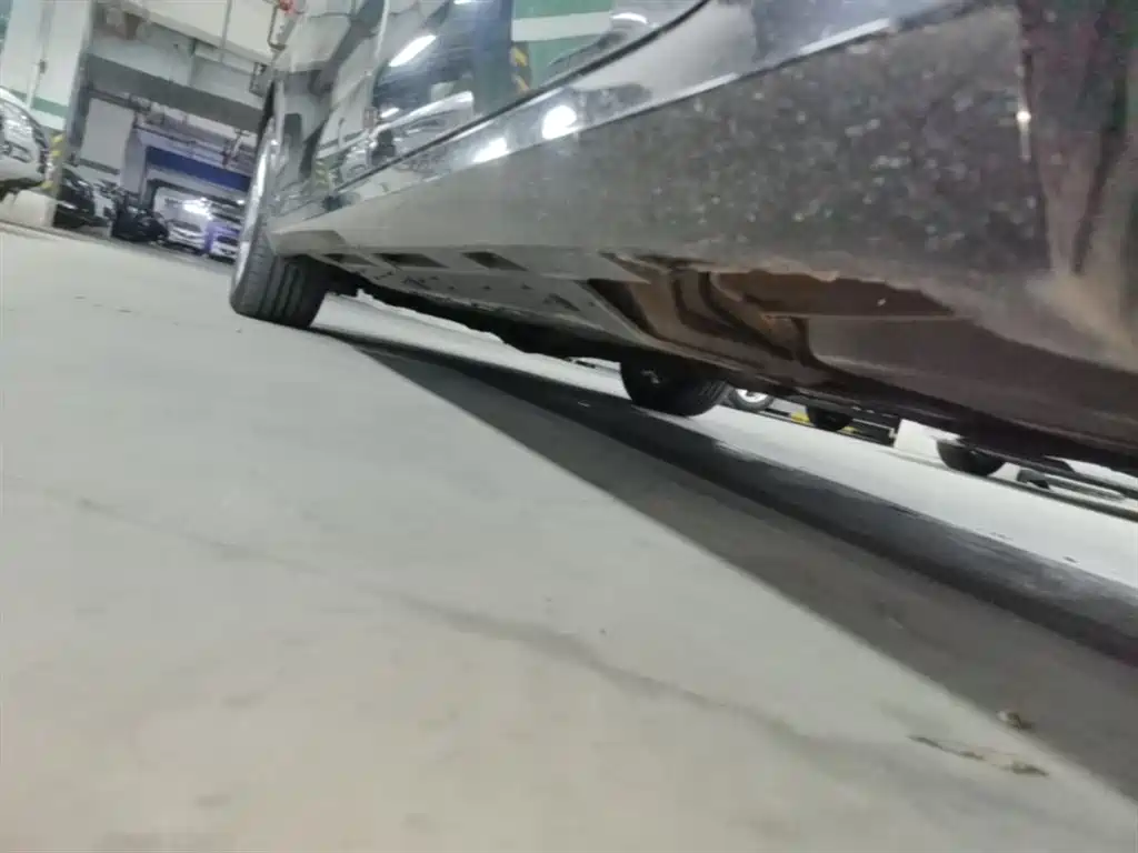 Hongqi H7 2015 2.0T Luxury фото 22