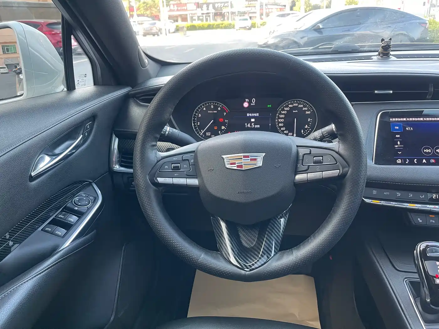 Cadillac XT4 2020 28T FWD Leading Trim фото 16