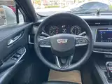 Фото 16 - Cadillac XT4