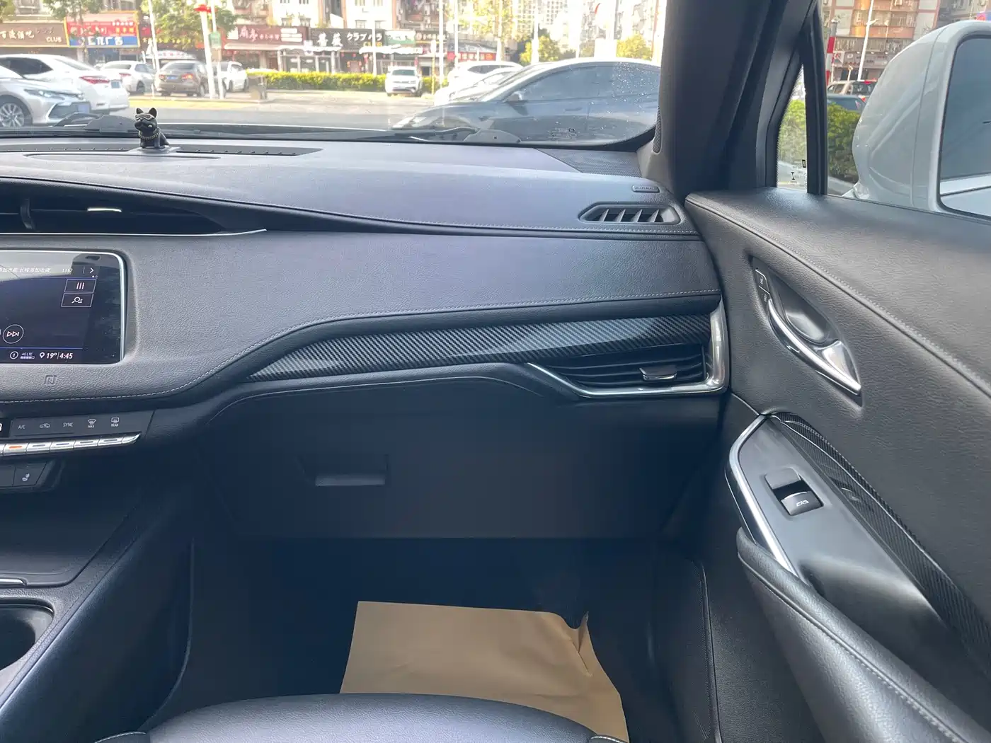 Cadillac XT4 2020 28T FWD Leading Trim фото 17