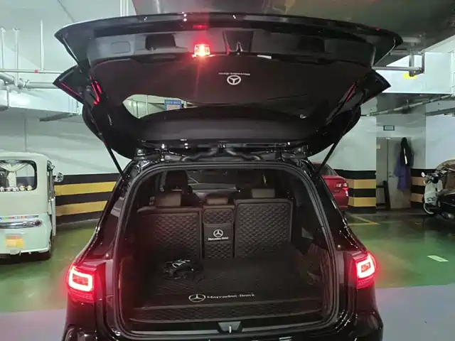 Mercedes-Benz GLB 2023 GLB 200 Dynamic — фото 5