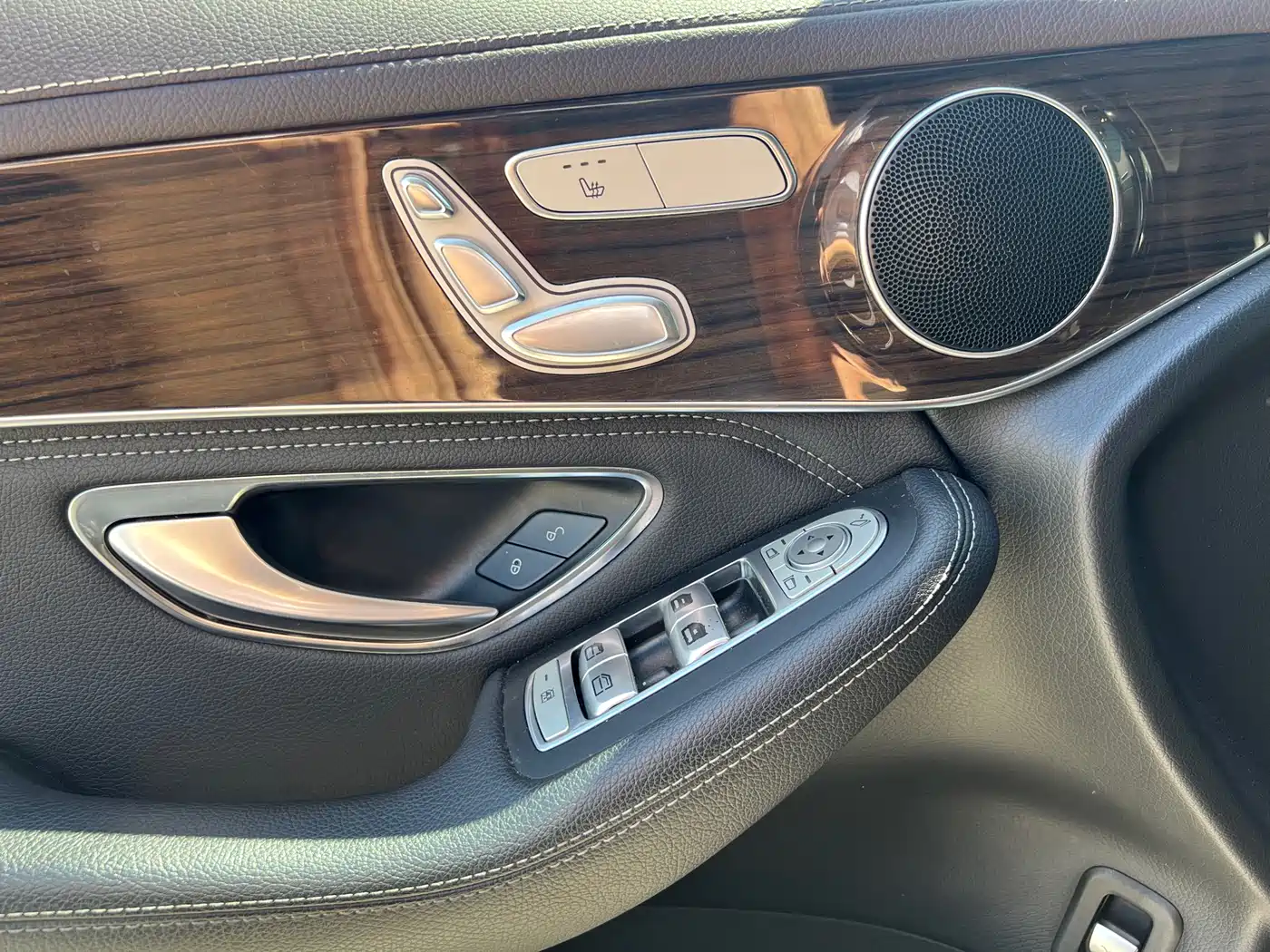 Mercedes-Benz GLC 2019 GLC 260 4MATIC Dynamic фото 6
