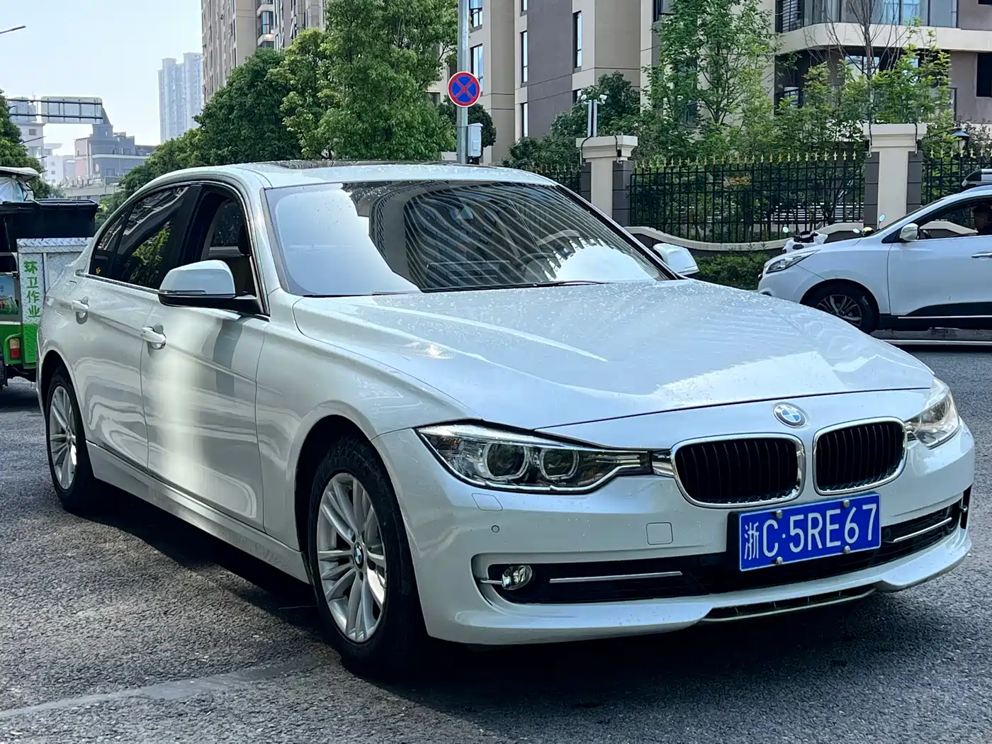BMW 3 Series 2015 316Li Fashion фото 3