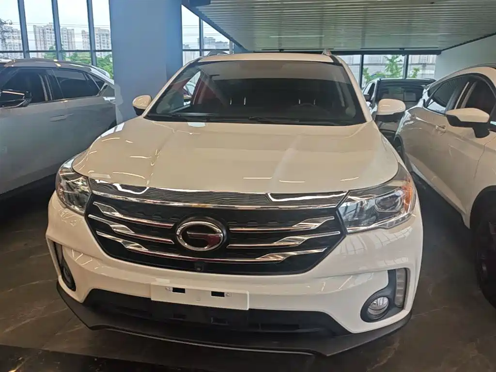 GAC Trumpchi Trumpchi GS4 2017 235T Automatic 2WD Luxury Smart Connected Edition фото 3