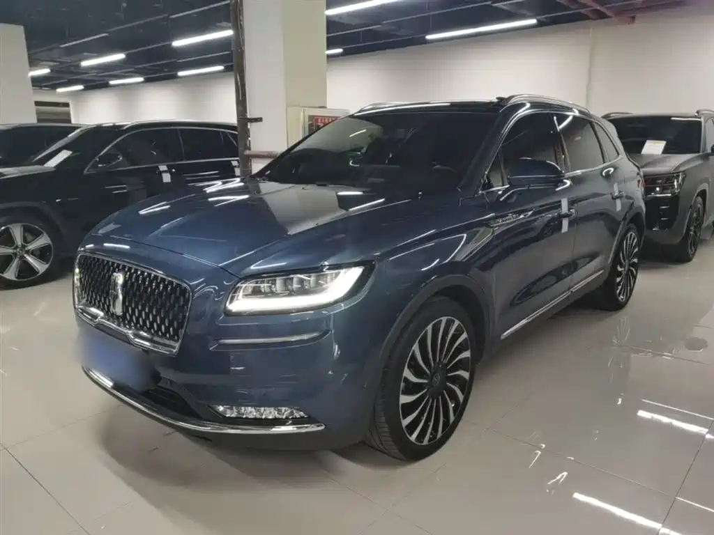 Lincoln Nautilus 2021 2.7T AWD Presidential