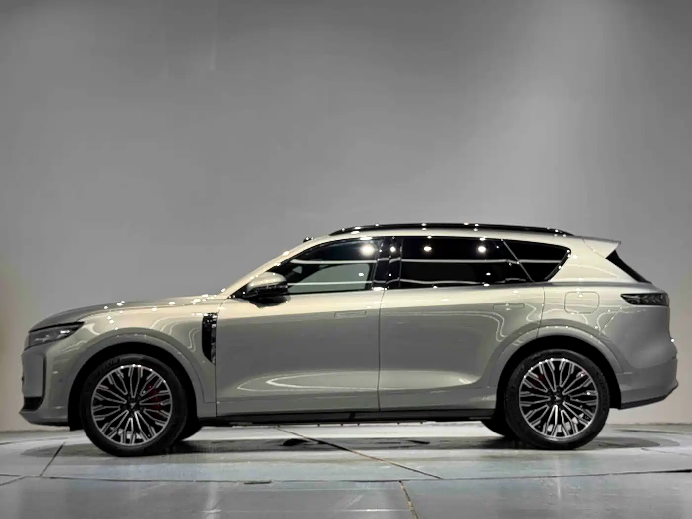 Voyah Auto VOYAH FREE 2025 FREE+ RWD Qiankun Edition фото 14