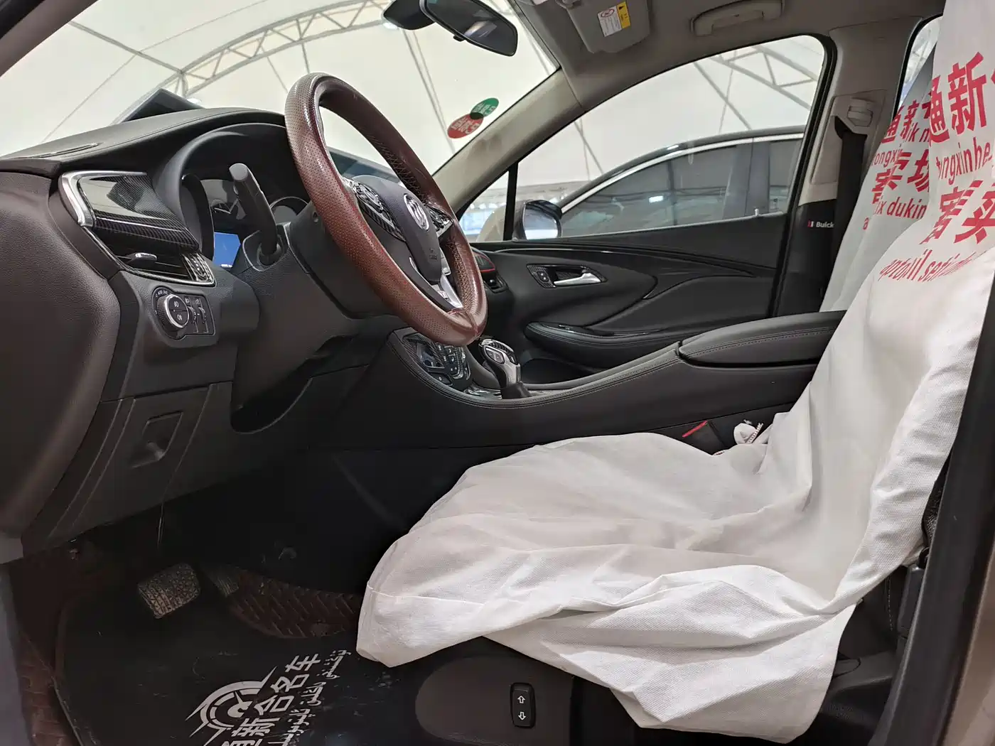 Buick Envision Plus 2019 20T FWD Leading Model China VI фото 4