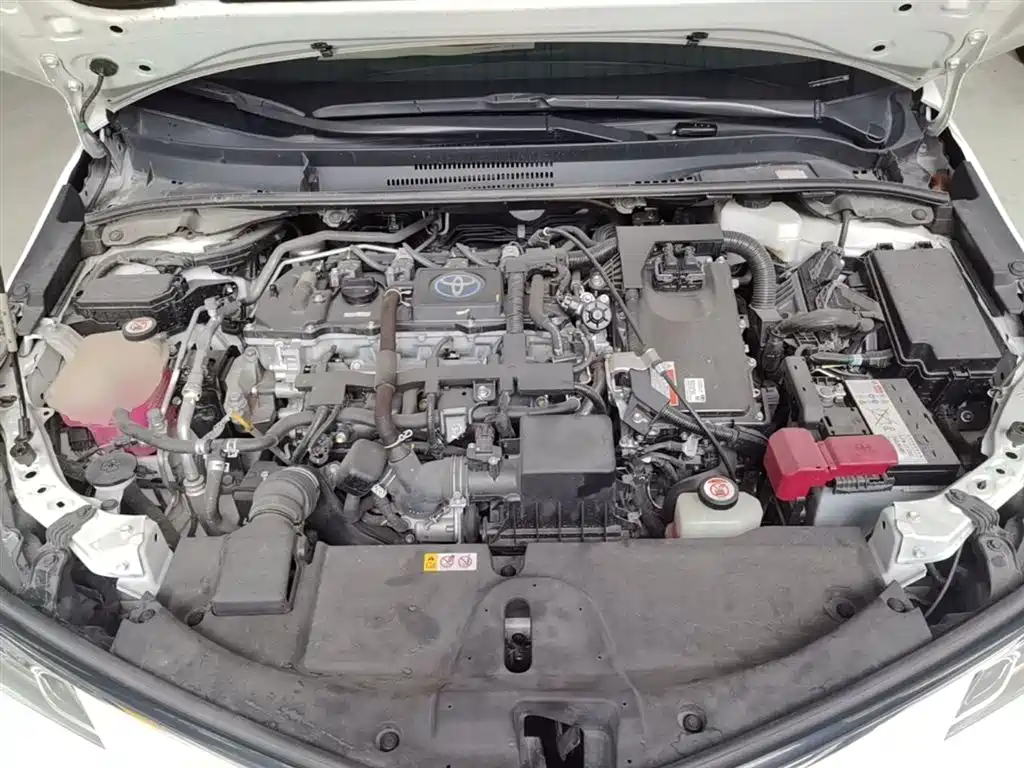Toyota Corolla 2022 Hybrid 1.8L E-CVT Pioneer Edition фото 20