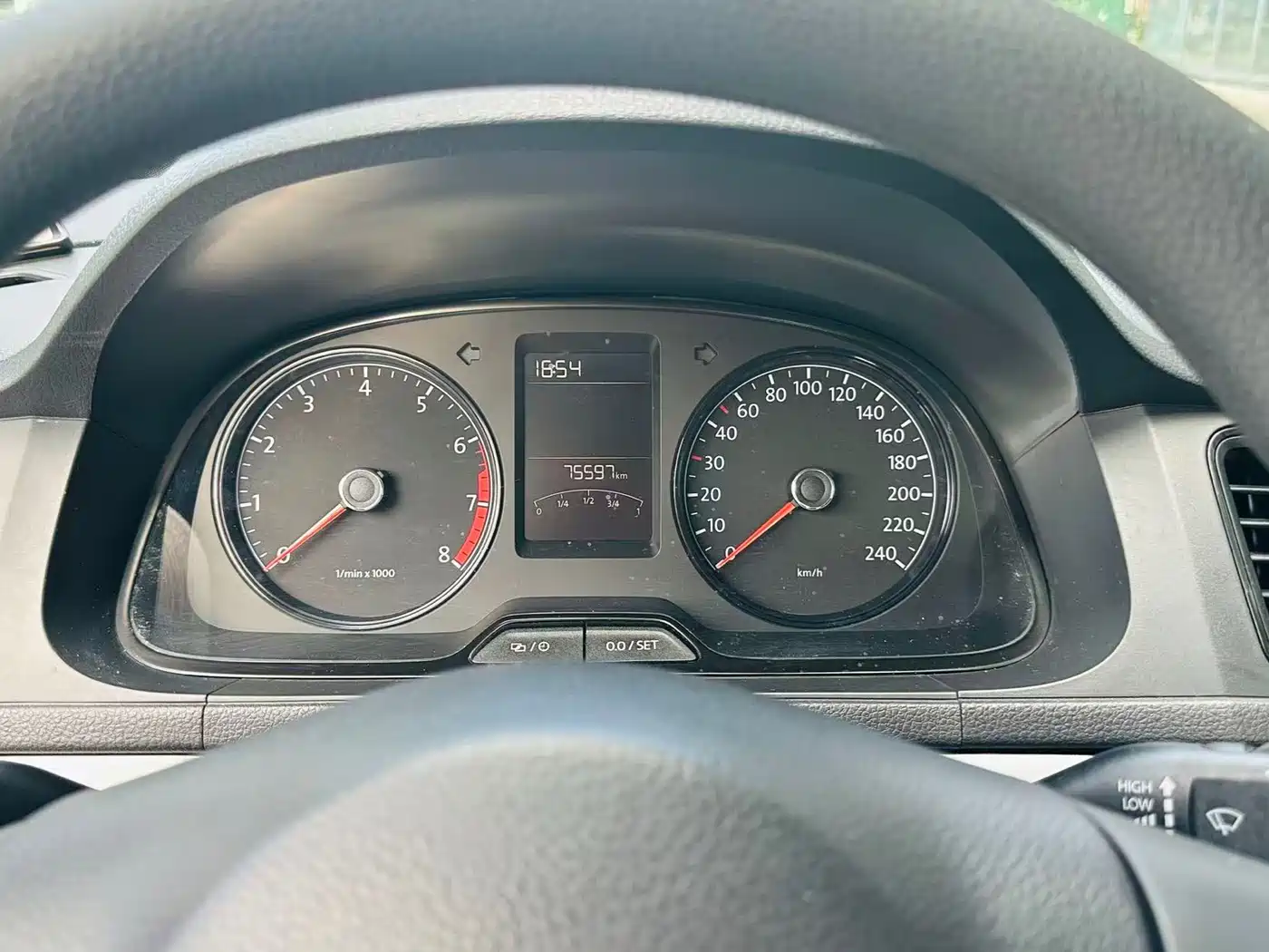 Volkswagen Lavida 2013 1.6L Automatic Trend Edition фото 9