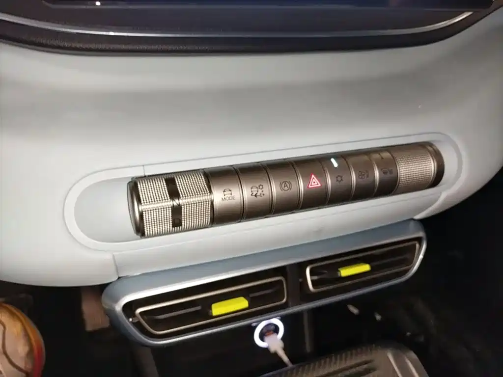 BYD Seagull 2024 Glory Edition 305km Freedom Edition фото 14
