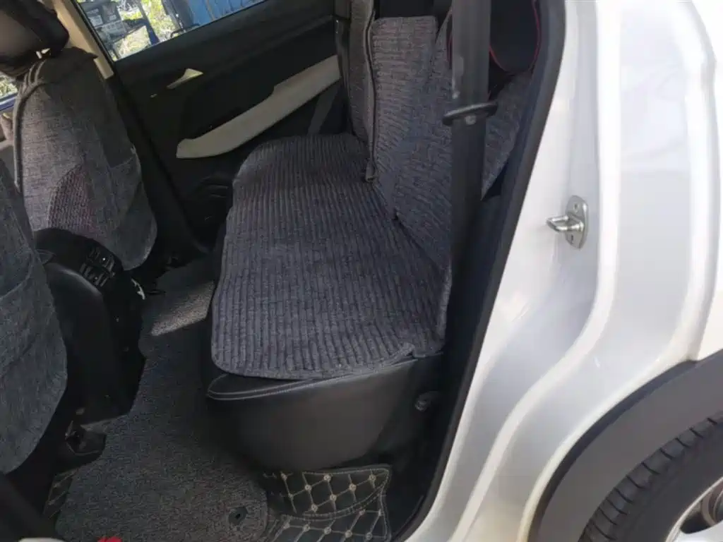 BAOJUN 530