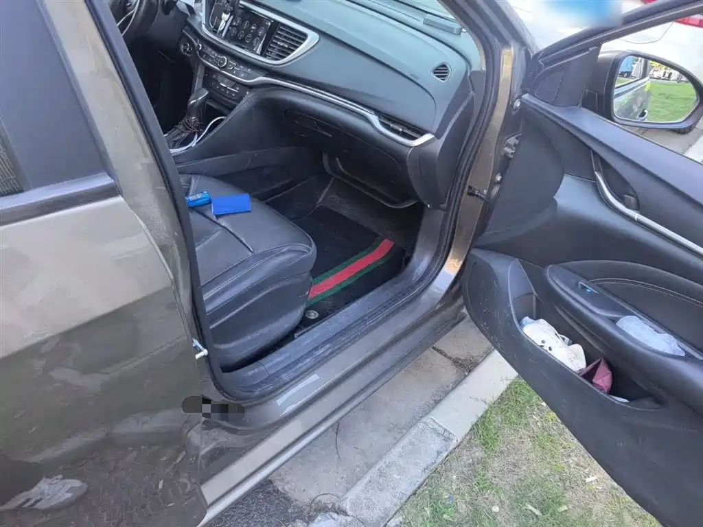 Buick Excelle 2016 Model 15N Automatic Luxury фото 20
