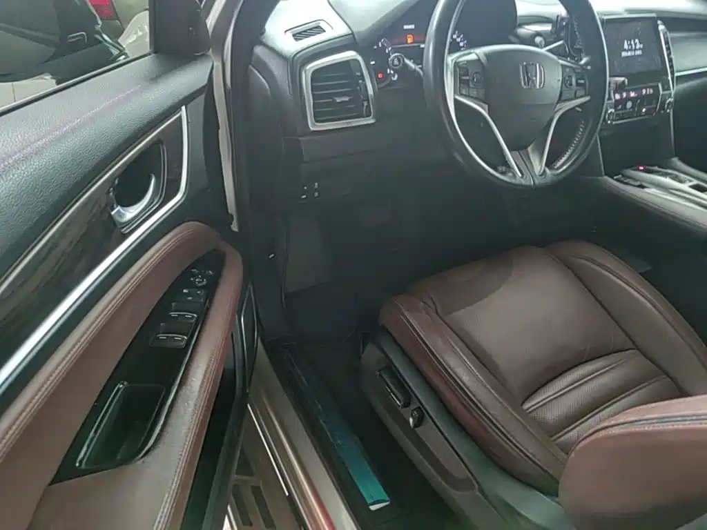 Honda UR-V 2017 2017 370TURBO AWD Premium Edition China V