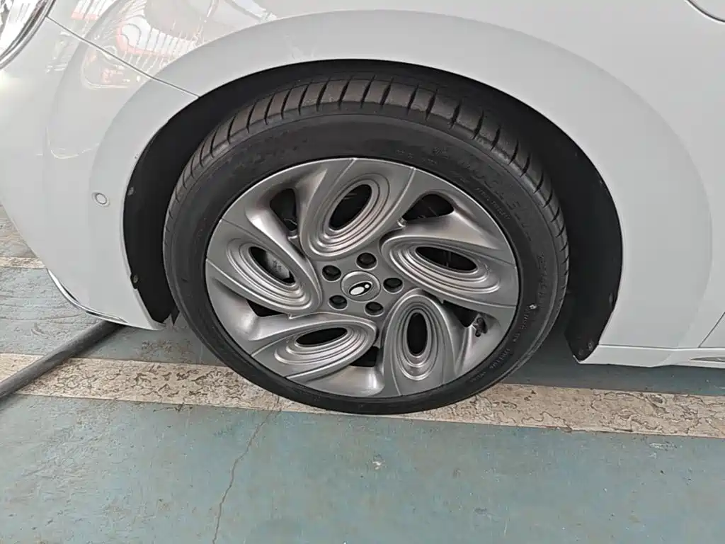 Ora Lightning Cat 2023 2022 555km Premium Edition