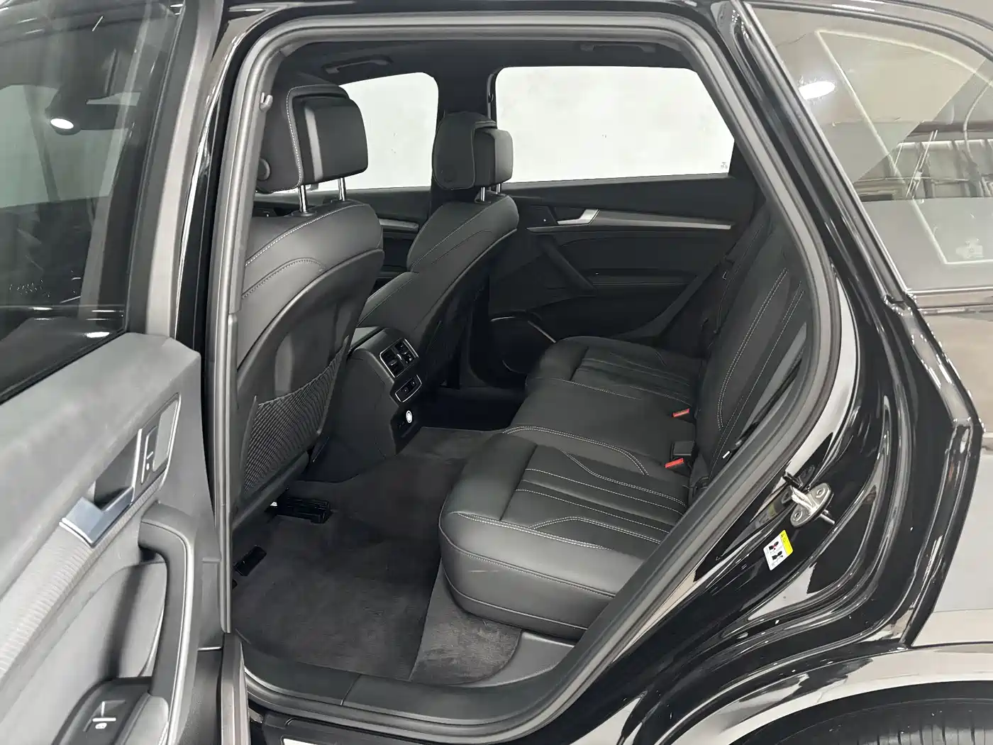 Audi Q5L 2023 40T Luxury Dynamic фото 22