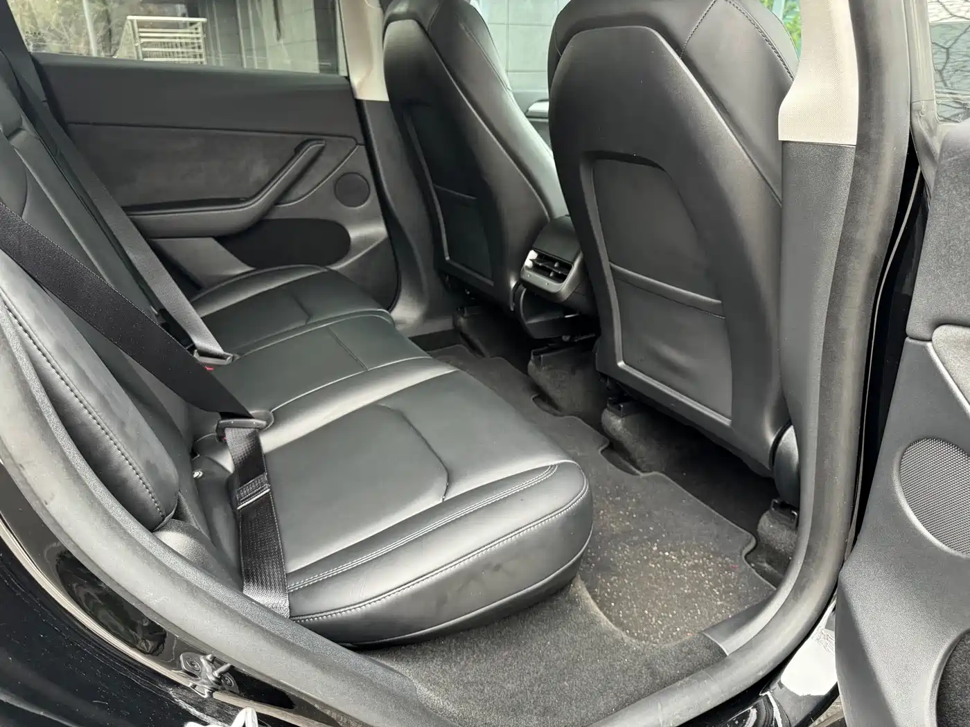 Tesla Model Y 2023 Rear-Wheel Drive Edition фото 11
