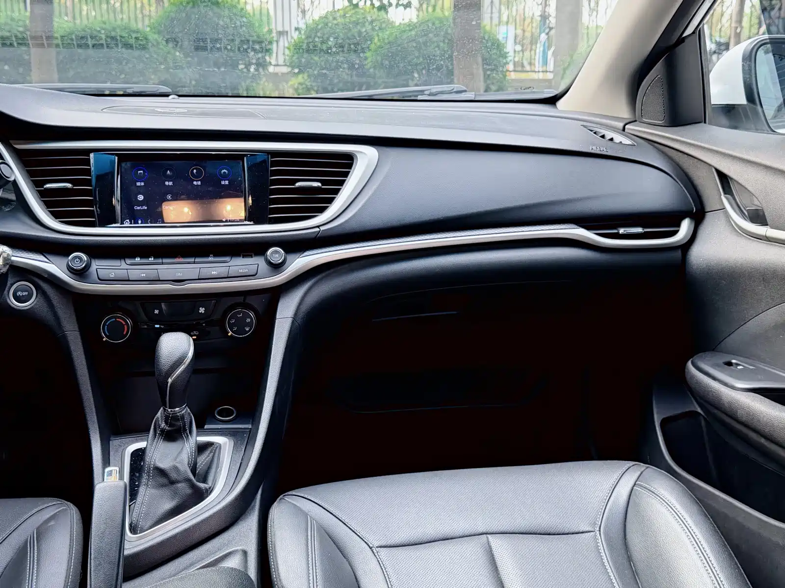 Фото 16 - Buick Excelle