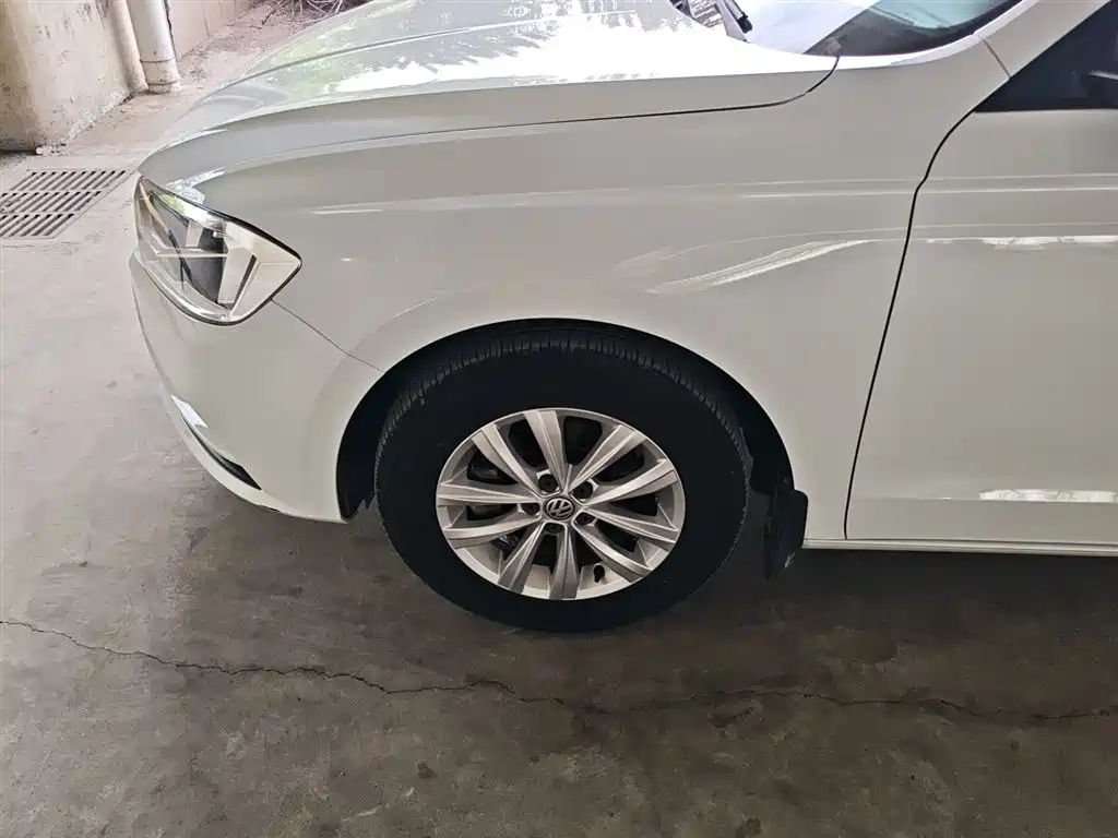 Volkswagen Bora 2016 Model 1.6L Automatic Fashion фото 25