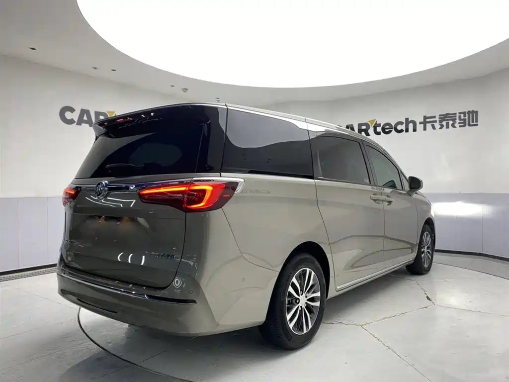 Buick GL8 2023 ES Landmaster Exclusive фото 5