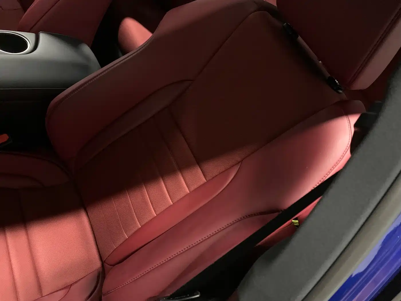 Lexus IS 2015 200t F SPORT фото 7