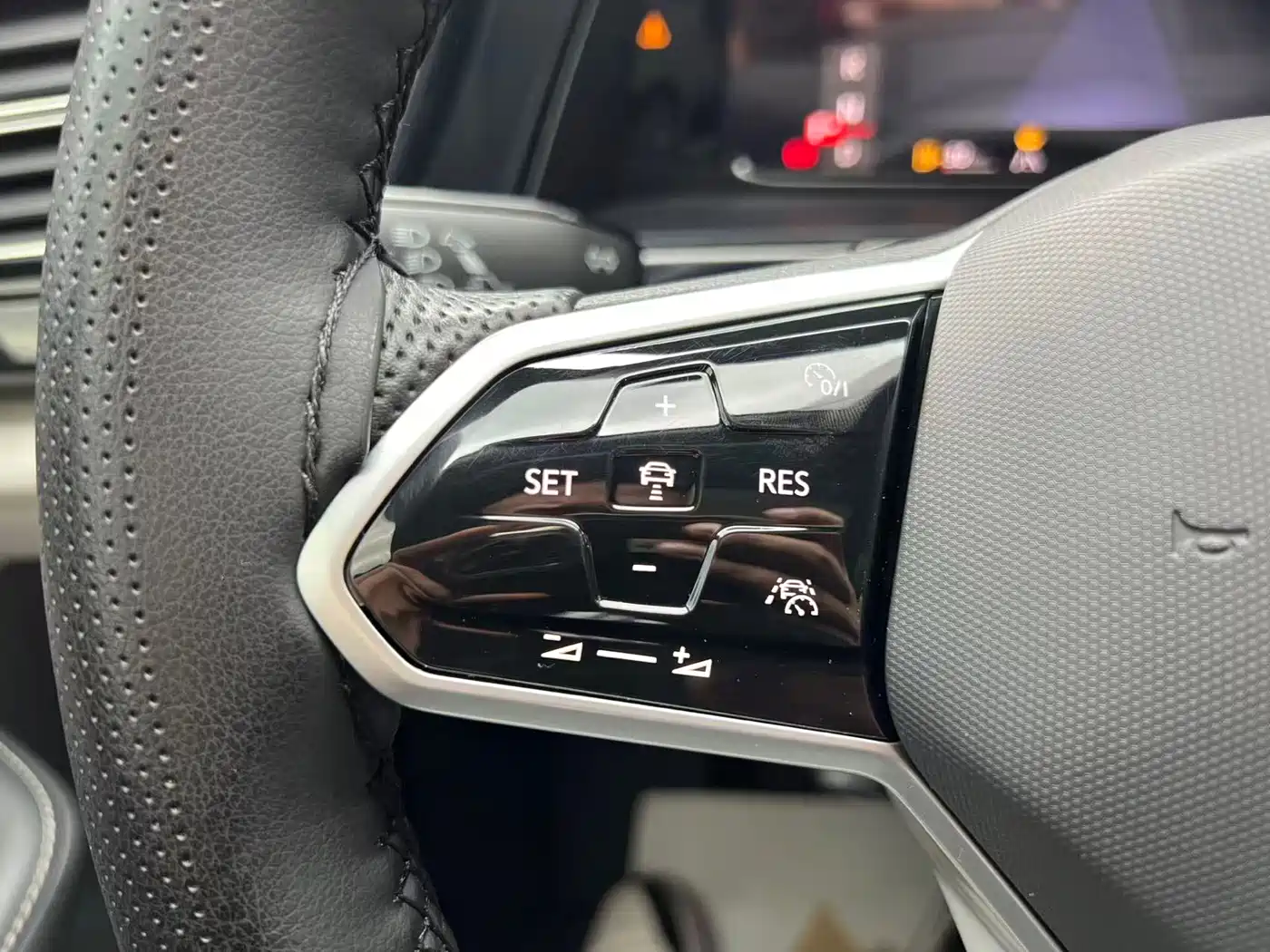 Volkswagen Teramont 2023 380TSI AWD Premium Luxury Edition фото 19