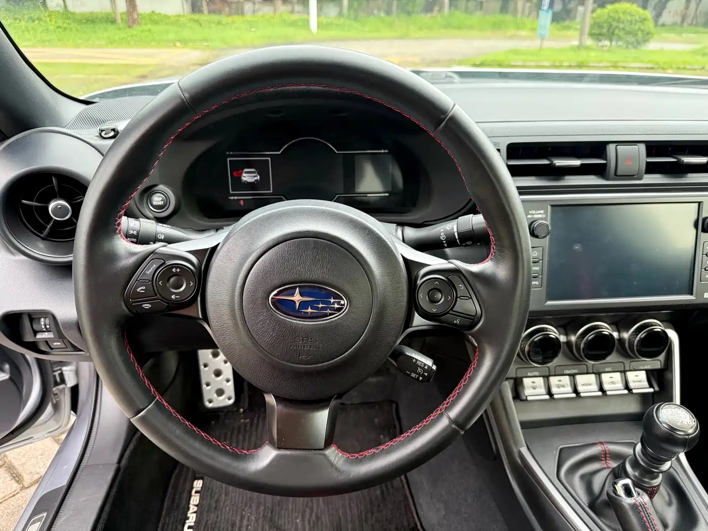 Subaru BRZ 2022 2.4L Manual фото 5