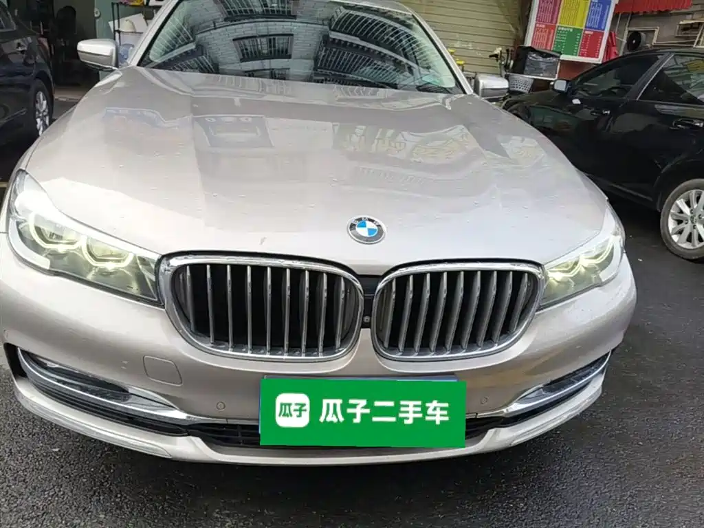 BMW 7 Series 2018 730Li Leading Type Excellence Package фото 3