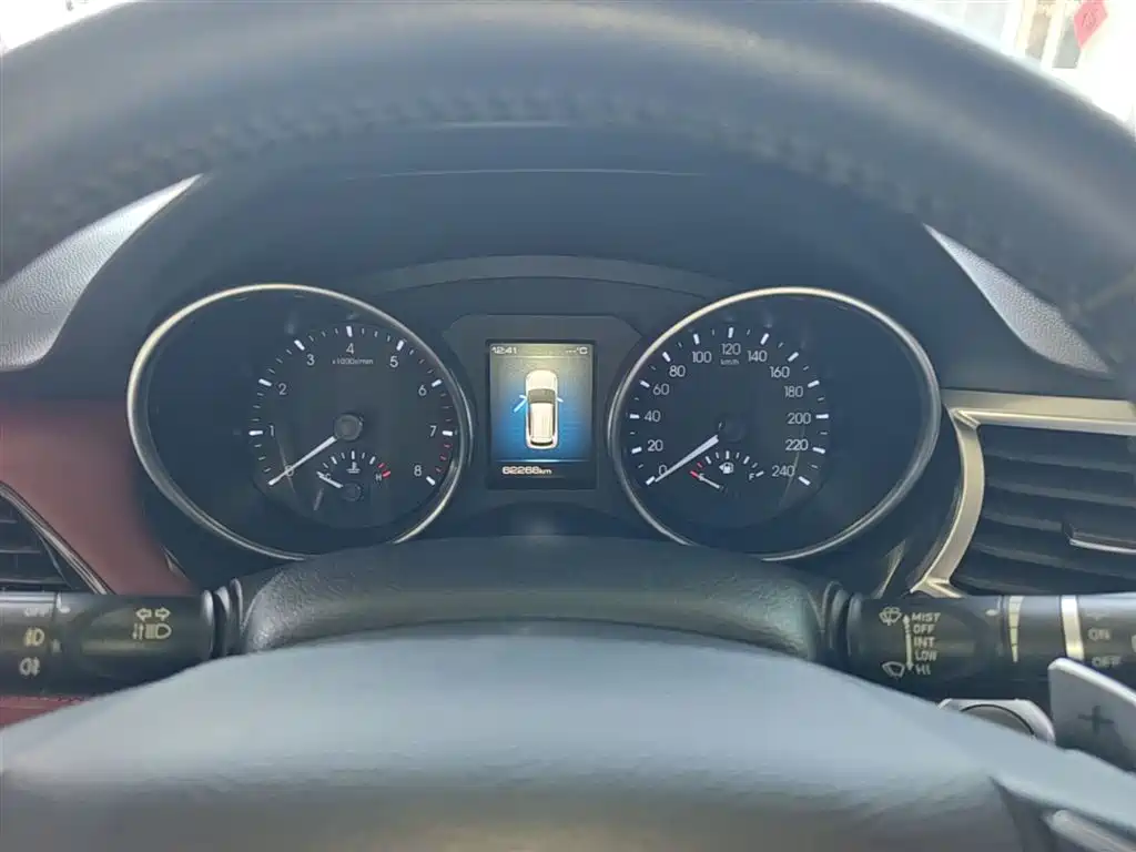 Haval H6 Coupe 2019 1.5T Auto 2WD Elite Edition China VI фото 12