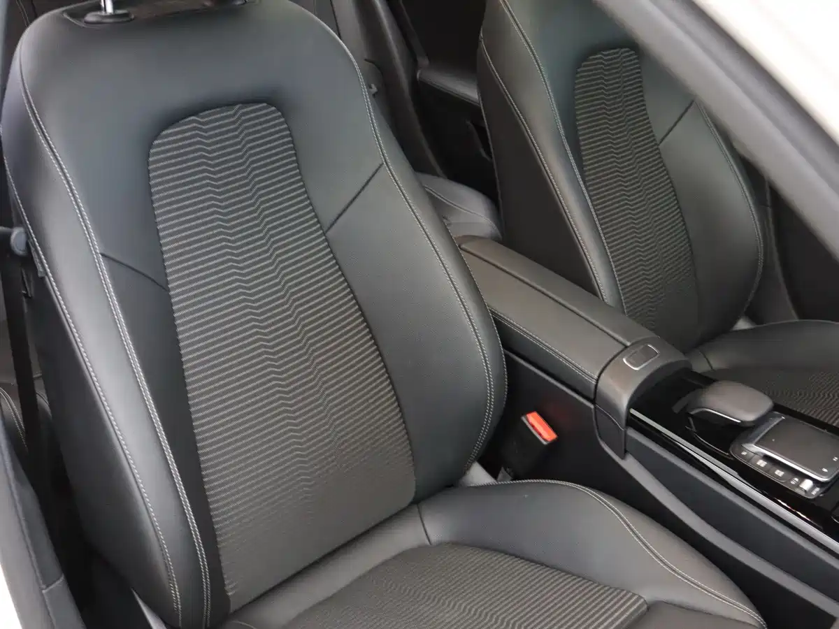 Mercedes-Benz A-Class (Import) 2020 2019 A 200 Fashion Version