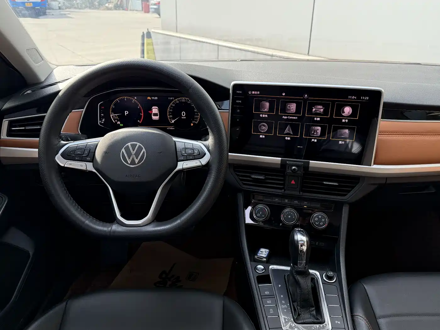 Volkswagen Bora 2023 200TSI DSG Smart PRO Edition фото 8