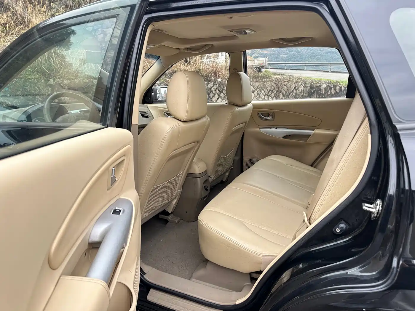 Hyundai Tucson 2013 2.0L Automatic 2WD Comfort фото 5