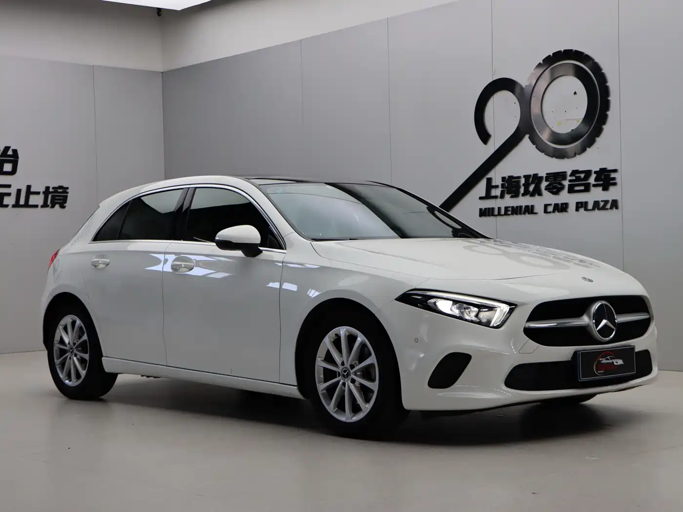 Mercedes-Benz A-Class (Import) 2020 2019 A 200 Fashion Version