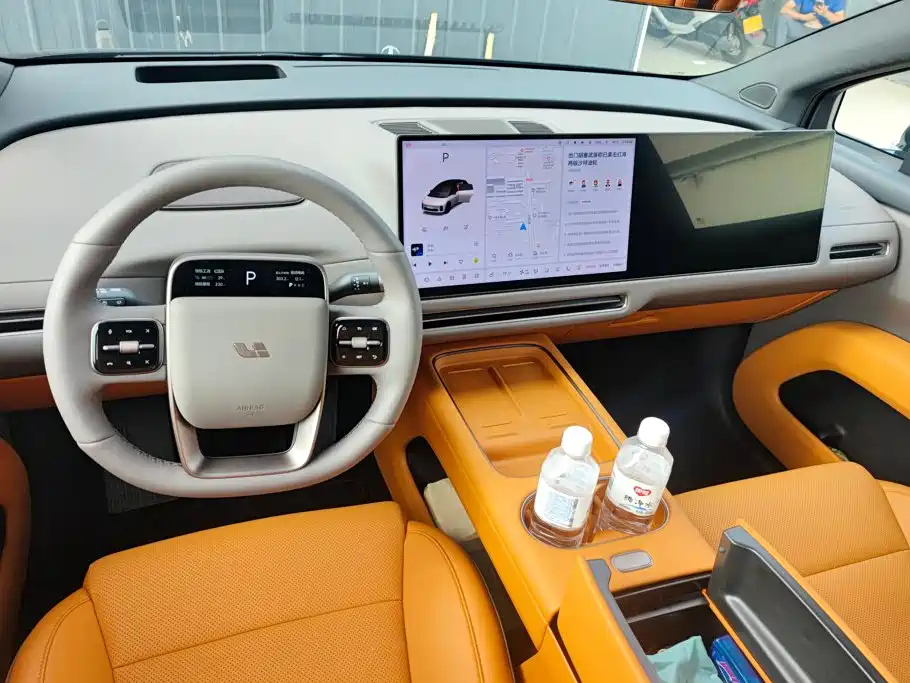 Li Auto i6 2026 2025 2WD Base Model