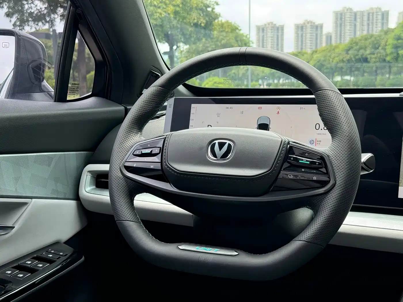 CHANGAN UNI-T