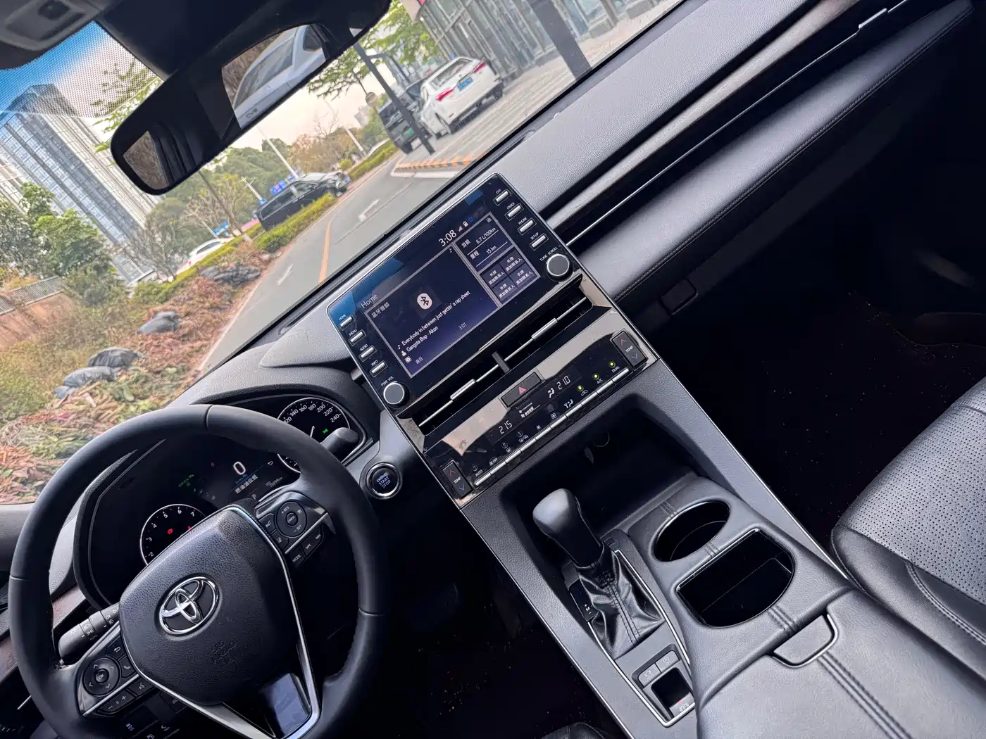 Toyota Avalon 2019 2.0L XLE Premium Edition (China VI) фото 9