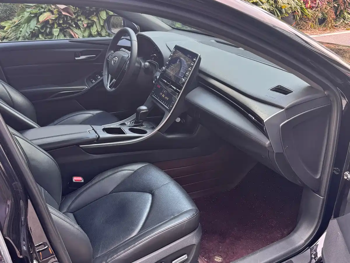 Toyota Avalon 2019 2.0L XLE Premium Edition (China VI) фото 13