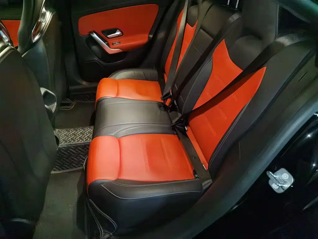 MERCEDES-BENZ CLA AMG